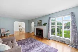 63 Goodwin St, Springfield, MA 01151 - Photo 12
