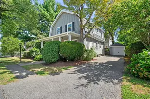12 Gilbert St, Waltham, MA 02453 - Photo 4
