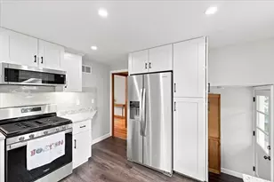 54 Mountain Ave, Norwood, MA 02062 - Photo 14