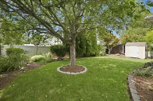 54 Mountain Ave, Norwood, MA 02062 - Photo 34