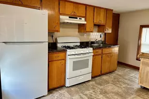 19 Cushing St, Waltham, MA 02453 - Photo 6