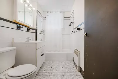 692 Walnut St, Fall River, MA 02720 - Photo 12