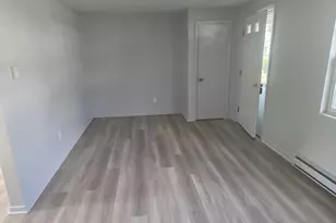 4 Town House Ct, Spencer, MA 01542 - Photo 6