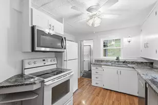 24 Hildreth St, Westford, MA 01886 - Photo 10