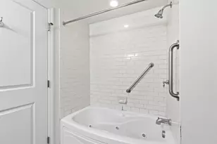 250 Main St, Hudson, MA 01749 - Photo 30