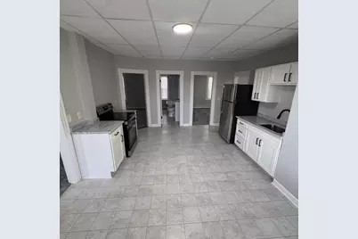 77 Oak St #3, Gardner, MA 01440 - Photo 1
