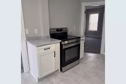 77 Oak St #3, Gardner, MA 01440 - Photo 4
