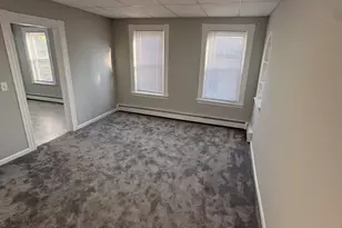 77 Oak St, Gardner, MA 01440 - Photo 10
