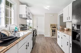 69 Walnut St, Upton, MA 01568 - Photo 22