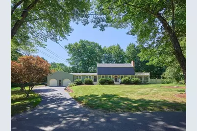 69 Walnut St, Upton, MA 01568 - Photo 1