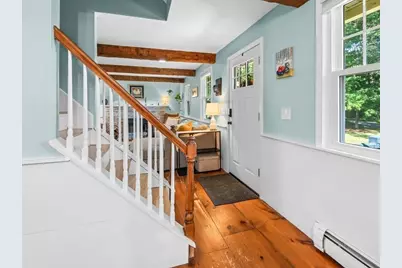 69 Walnut St, Upton, MA 01568 - Photo 8