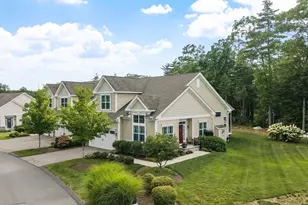 42 Ridgewood Dr, Stow, MA 01775 - Photo 1