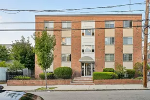 21 Staples Ave, Everett, MA 02149 - Photo 4