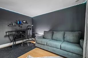 21 Staples Ave, Everett, MA 02149 - Photo 6