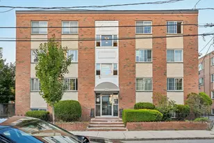21 Staples Ave, Everett, MA 02149 - Photo 1