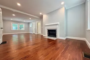 21 Maple St, Arlington, MA 02476 - Photo 8
