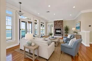 58 Clifton Ave, Hull, MA 02045 - Photo 4