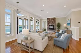 58 Clifton Ave, Hull, MA 02045 - Photo 4