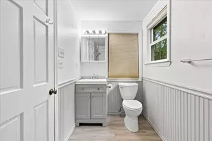8 Cross St, Halifax, MA 02338 - Photo 18