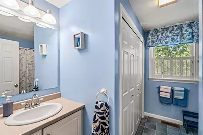 4 Mulberry Street, Groveland, MA 01834 - Photo 36