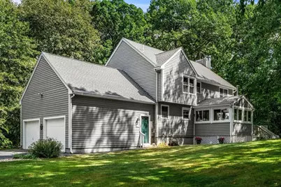 4 Mulberry Street, Groveland, MA 01834 - Photo 40