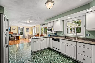4 Mulberry Street, Groveland, MA 01834 - Photo 10