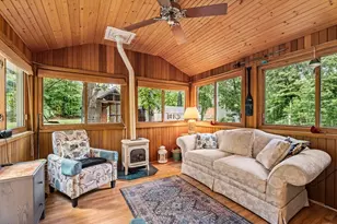 4 Mulberry St, Groveland, MA 01834 - Photo 18