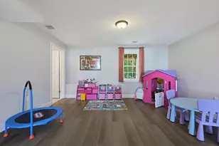 70 Henrietta Wy, Taunton, MA 02780 - Photo 32