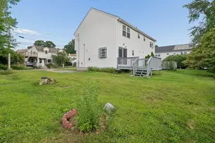 14 Phoenix St, Worcester, MA 01604 - Photo 38