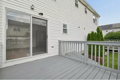 14 Phoenix St, Worcester, MA 01604 - Photo 36