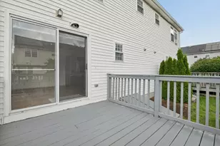 14 Phoenix St, Worcester, MA 01604 - Photo 36