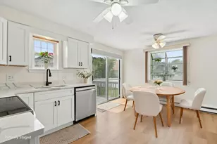14 Phoenix St, Worcester, MA 01604 - Photo 14