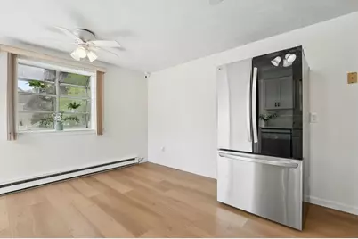 14 Phoenix St, Worcester, MA 01604 - Photo 18