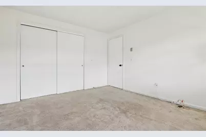 14 Phoenix St, Worcester, MA 01604 - Photo 30