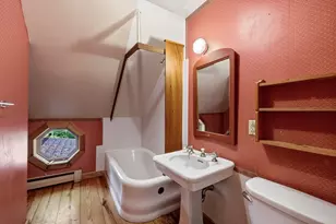 52 Baker St, Amherst, MA 01002 - Photo 18