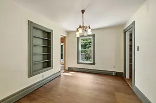 52 Baker St, Amherst, MA 01002 - Photo 8