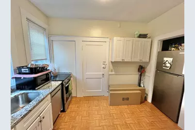 1725 Commonwealth Avenue #4, Boston, MA 02135 - Photo 4