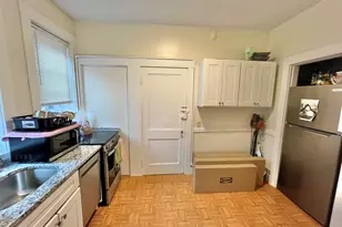 1725 Commonwealth Ave, Boston, MA 02135 - Photo 4