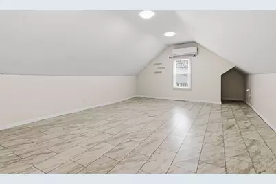 64 Stewart St, Chicopee, MA 01020 - Photo 28