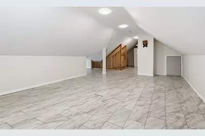 64 Stewart St, Chicopee, MA 01020 - Photo 26