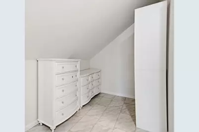 64 Stewart St, Chicopee, MA 01020 - Photo 30