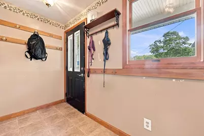 79 Waverly Rd, Woburn, MA 01801 - Photo 14