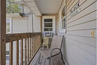 79 Waverly Rd, Woburn, MA 01801 - Photo 2