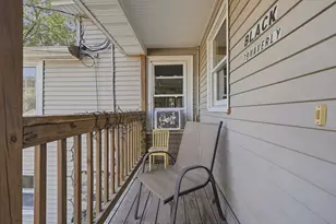 79 Waverly Rd, Woburn, MA 01801 - Photo 2