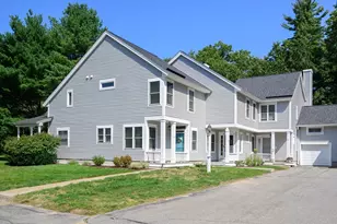 17 Walnut Ct, Rockland, MA 02370 - Photo 2
