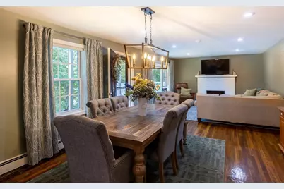 17 Gardner Ave, Sturbridge, MA 01566 - Photo 8