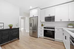 28 Southold Rd, Worcester, MA 01607 - Photo 14