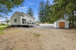 28 Southold Rd, Worcester, MA 01607 - Photo 36