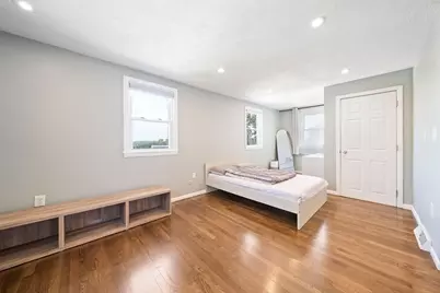 12 Marivista Ave, Waltham, MA 02451 - Photo 14