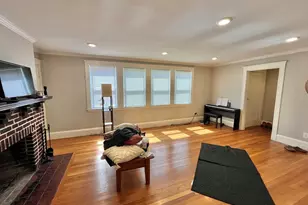 651 Washington, Boston, MA 02135 - Photo 2
